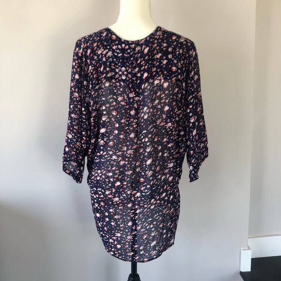 3/$25 WAYF | Faux Wrap Blouse - Picture 5 of 6